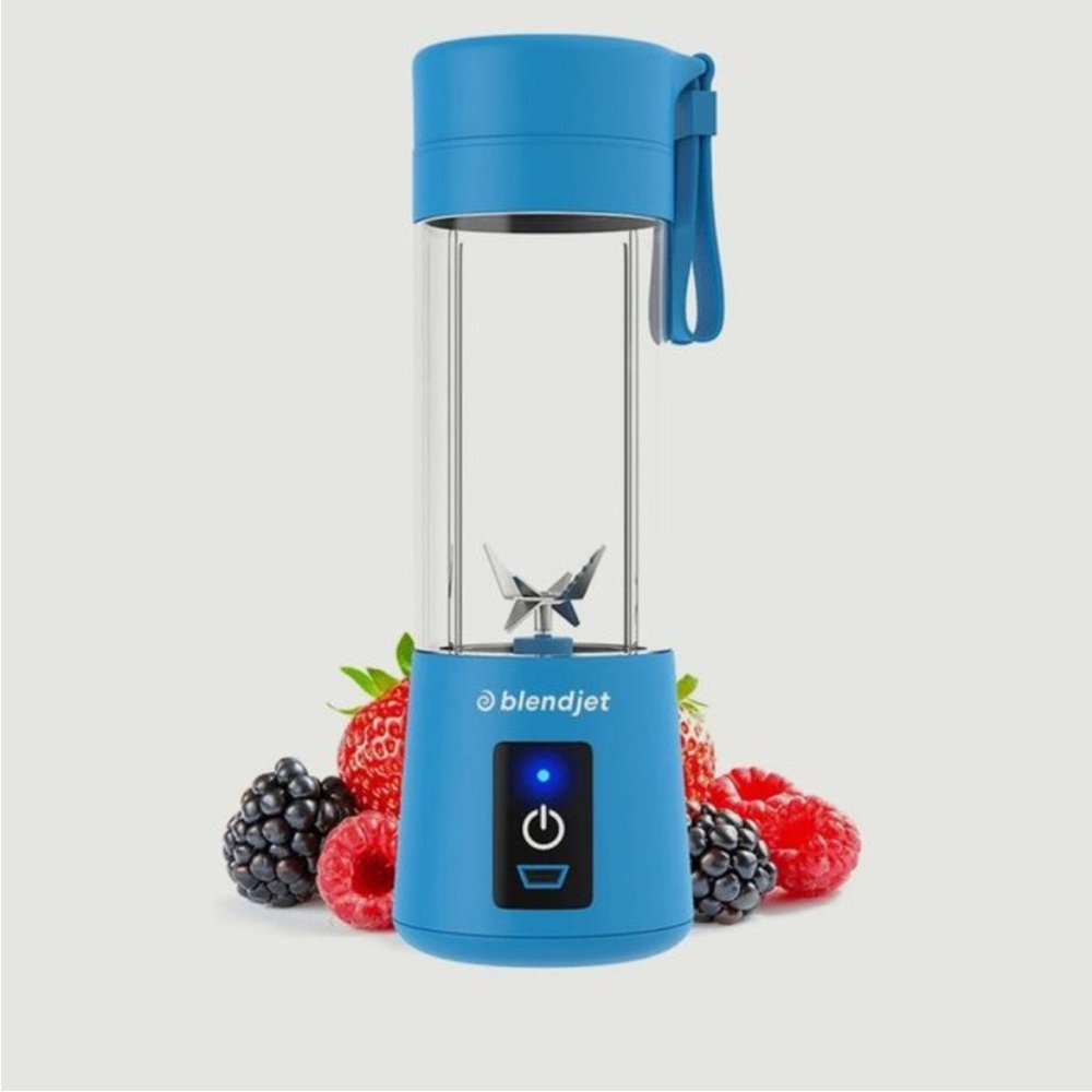 BLENDJET Portable Blender On the‎ Go Blue